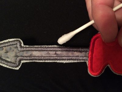 removing embroidery stabilizer