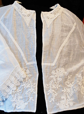 blouse with lace trim