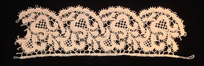 Embroidery Design: Vintage Lace Edition 5 Vol.1 AINL13B 2.91"w X 9.99"h