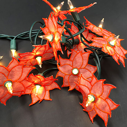 In-the-hoop stringlight Christmas design