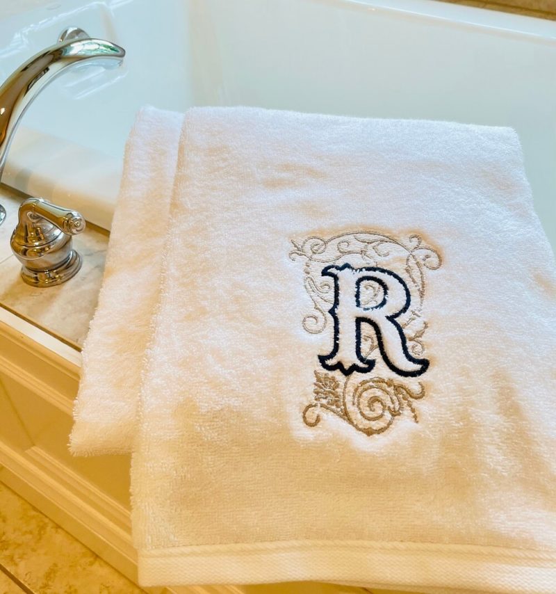 Hatch Personalized Project: Victorian Monogram
