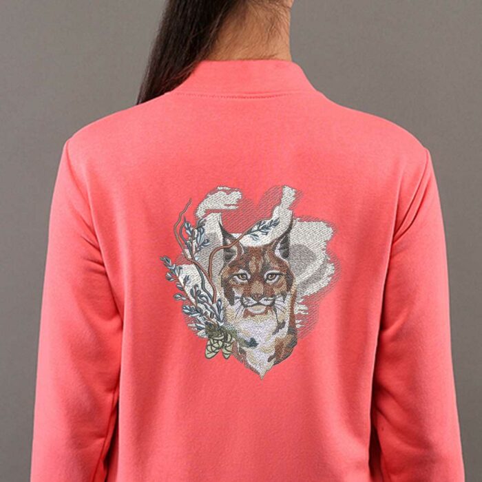 sweatshirt with lynx embroidery design