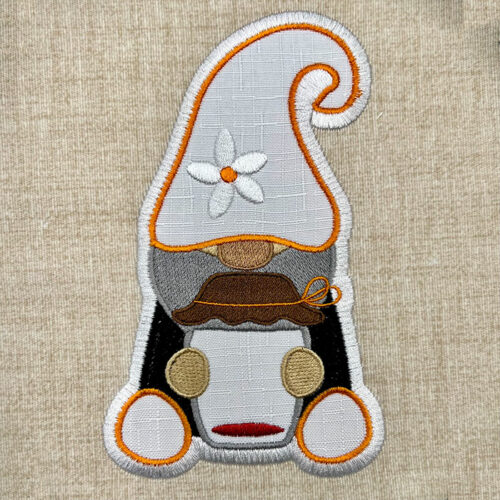 gnome with honey pot embroidery design