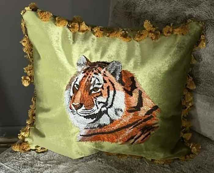 tiger head cushion