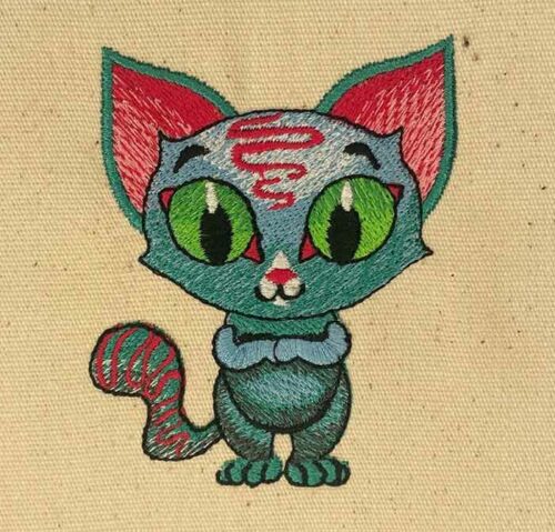 Cute kitty embroidery design