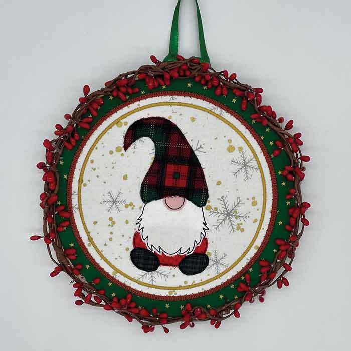 Gnome Wreath - Embroidery Design Doodler