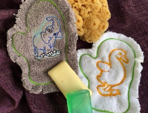 Digitize and Embroider Cute, Quick and Easy Kids Bath Mitts
