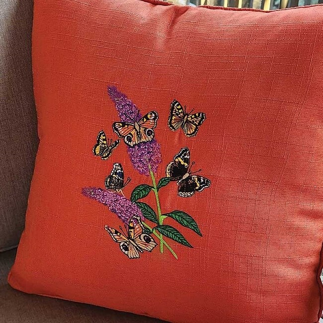 butterflies cushion embroidery design